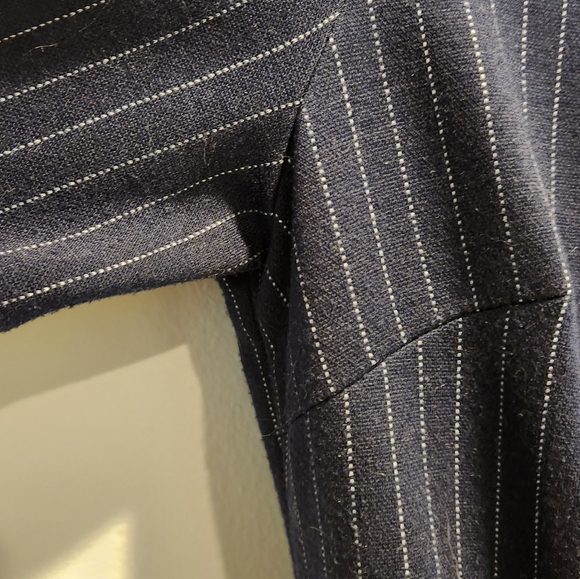 Gretchen Scott Designs Navy Pinstripe Dress Size M - Picture 4 of 10